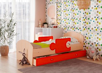 Детская кровать с ящиком и бортиками Мозайка, корпус Млечный дуб/фасад Оранжевый (ламели) в Йошкар-Оле