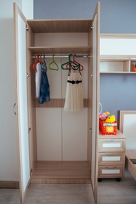 Детский 2-дверный шкаф Остин М02 в Йошкар-Оле - предосмотр 3